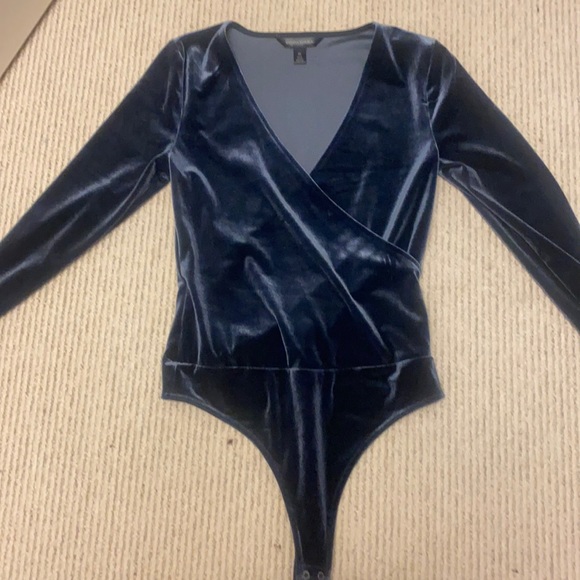 Velvet navy body suit - Picture 1 of 4